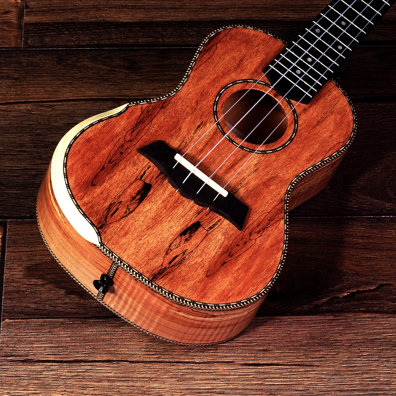 BMUK9C Spalt Maple Concert Ukulele 