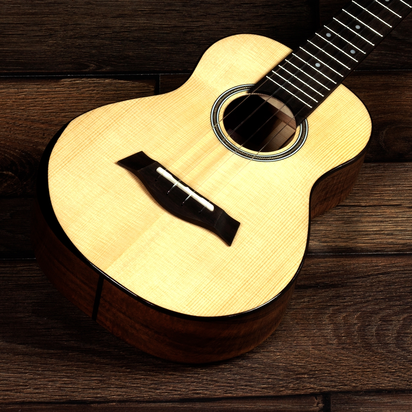 BMUK11C Solid Spruce & Acacia Concert Ukulele 