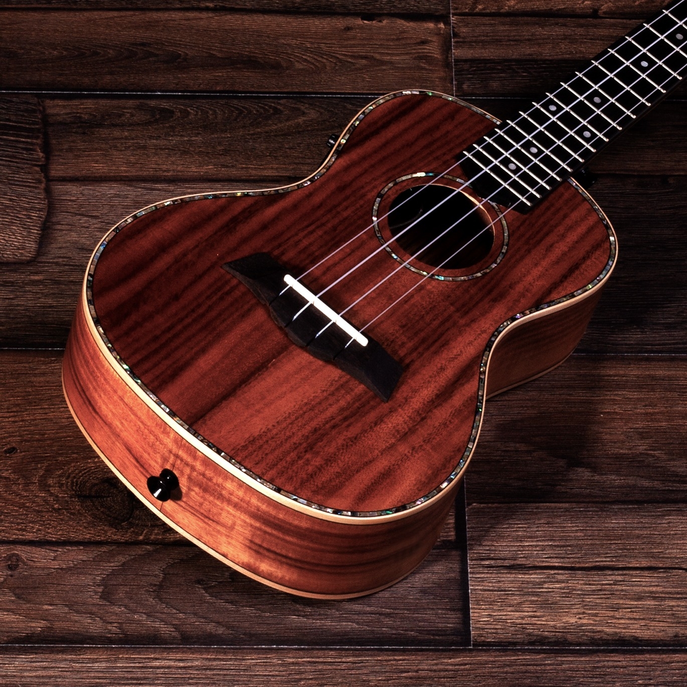 BMUK7C Koa Concert Ukulele 