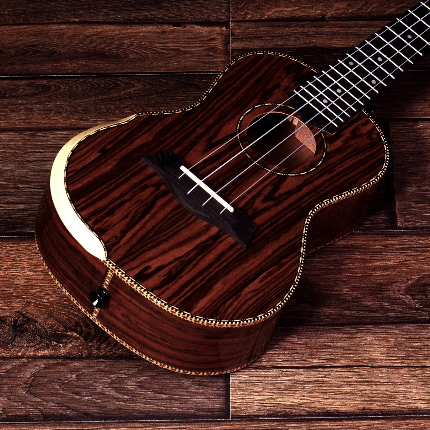 BMUK8C Becote Concert Ukulele 